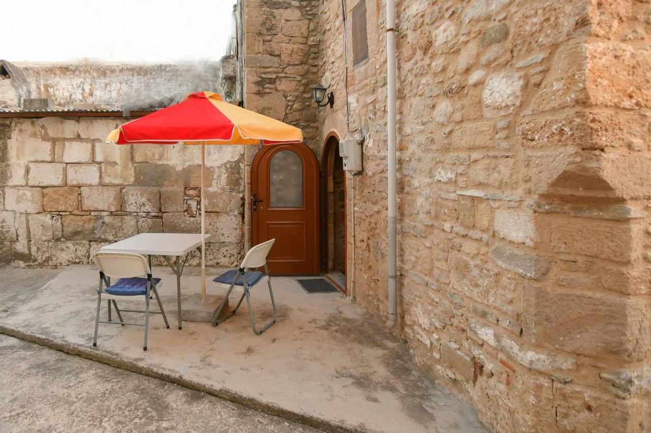 Stone House Apartment Malona Village Exterior photo