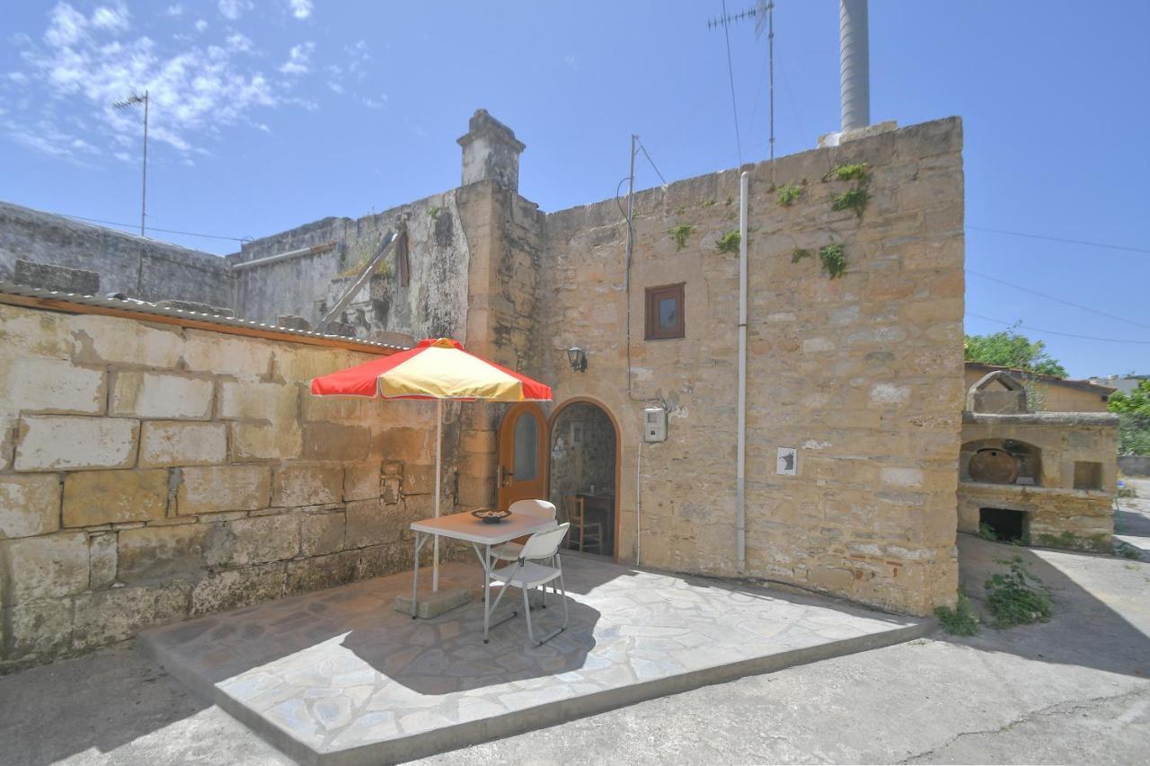 Stone House Apartment Malona Village Exterior photo